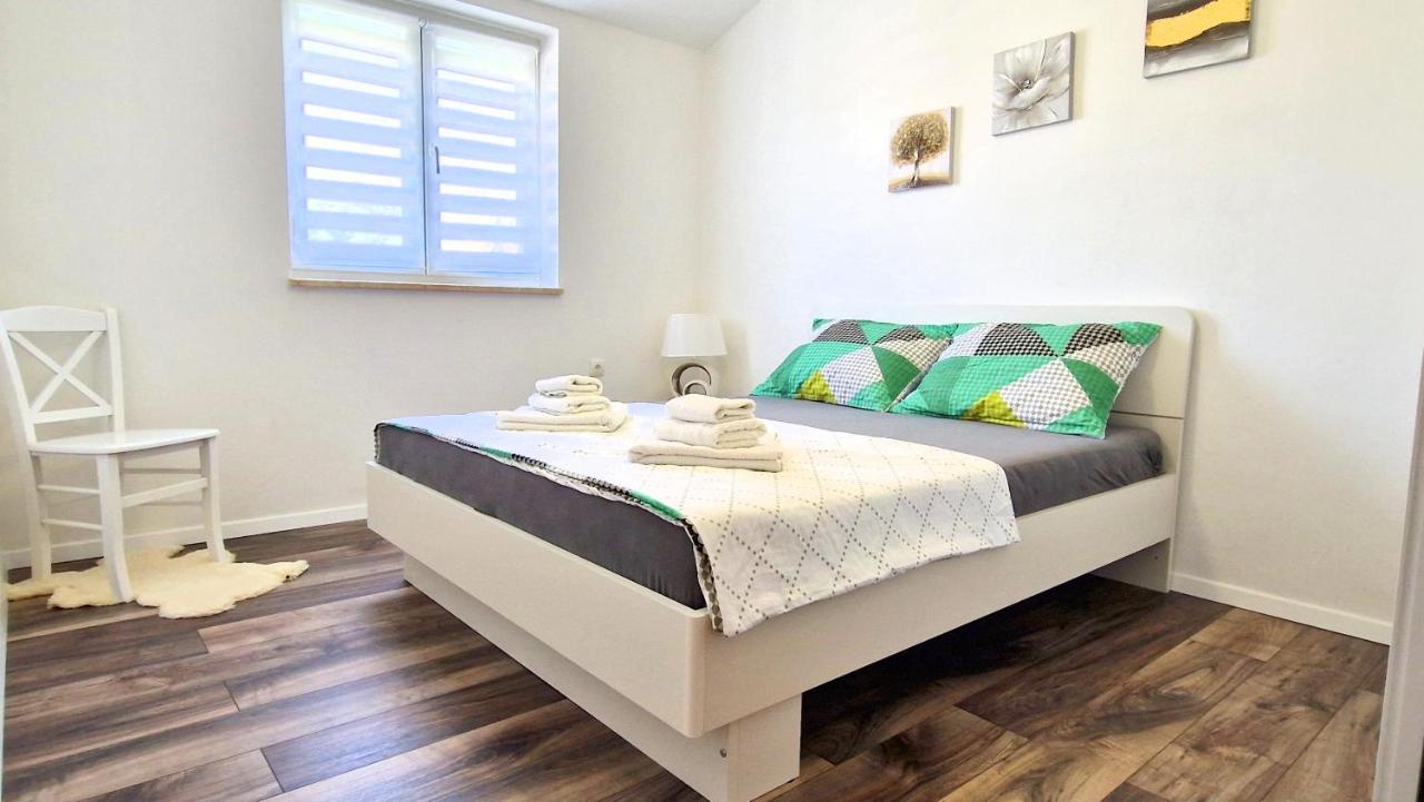 קרק Apartment Goran מראה חיצוני תמונה